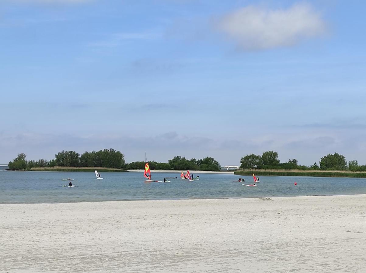 Appartement Ijsselmeer Makkum Strand Eksteriør bilde