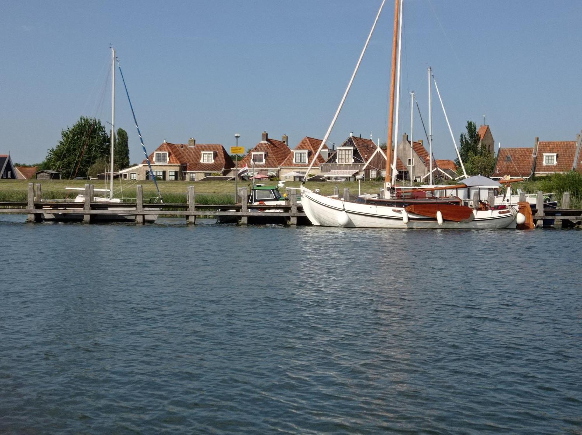 Appartement Ijsselmeer Makkum Strand Eksteriør bilde