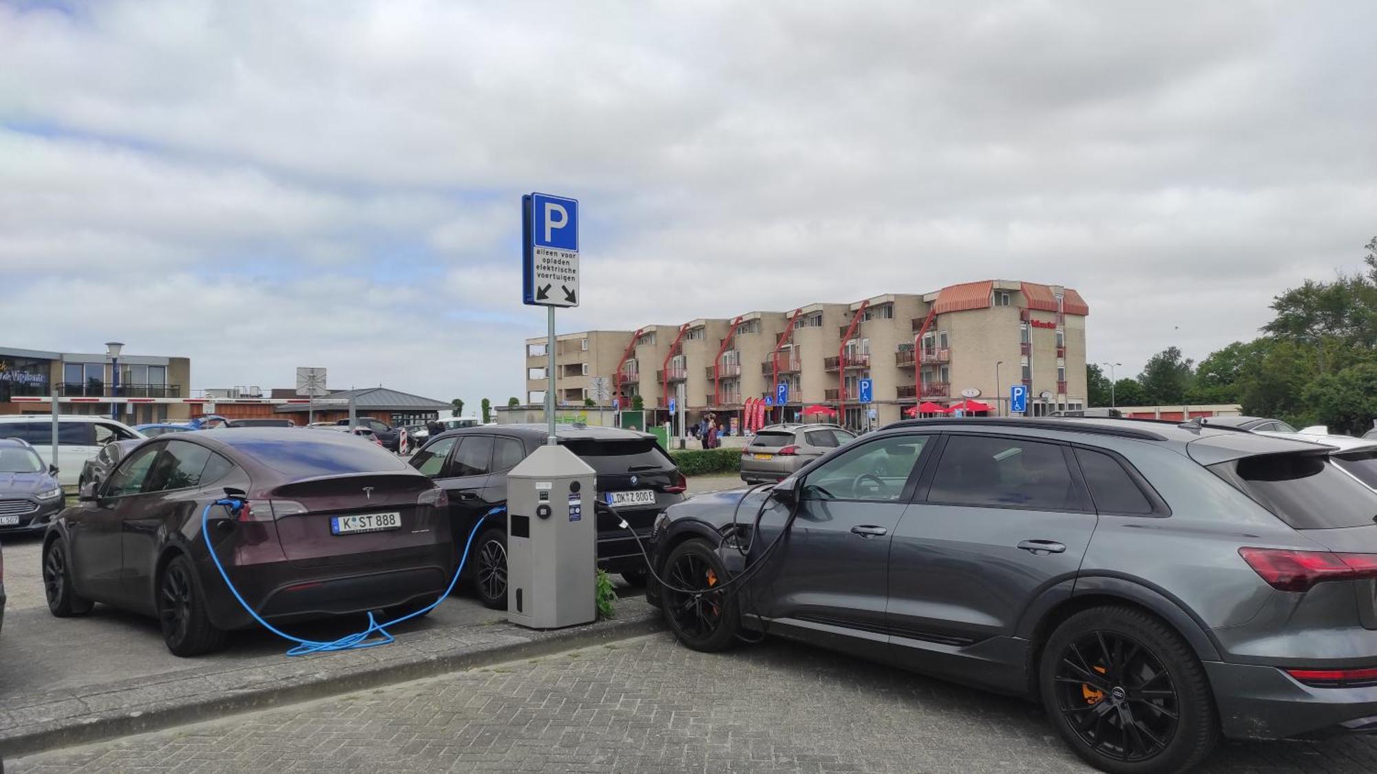 Appartement Ijsselmeer Makkum Strand Eksteriør bilde